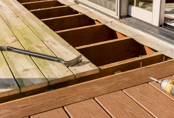Old Deck Repair in Grosse Pointe
