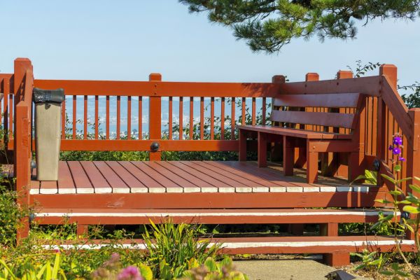 Redwood Deck Construction in Grosse Pointe