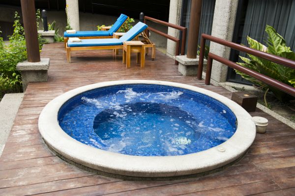 Hot Tub Deck Construction in Grosse Pointe