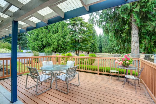 Deck Carpentry Service in Grosse Pointe